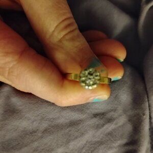 14 caret gold clustered diamonds vintage ring